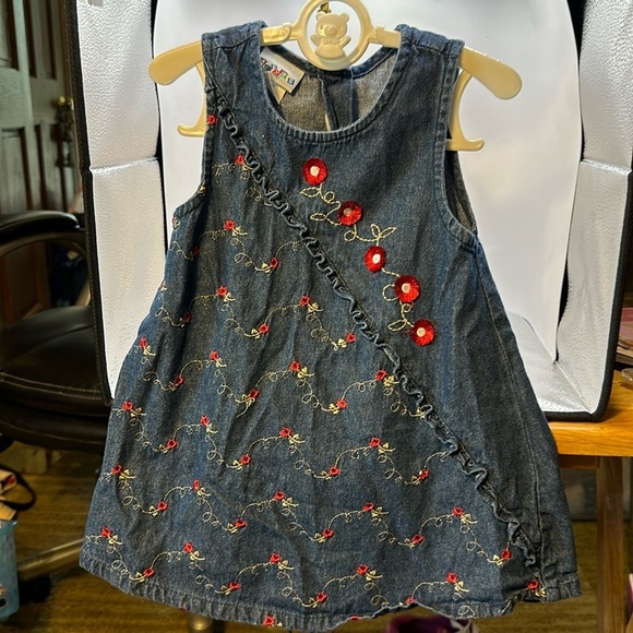 ALEXIS 24 month size jean dress. An excellent used condition.​ - Picture 1 of 3